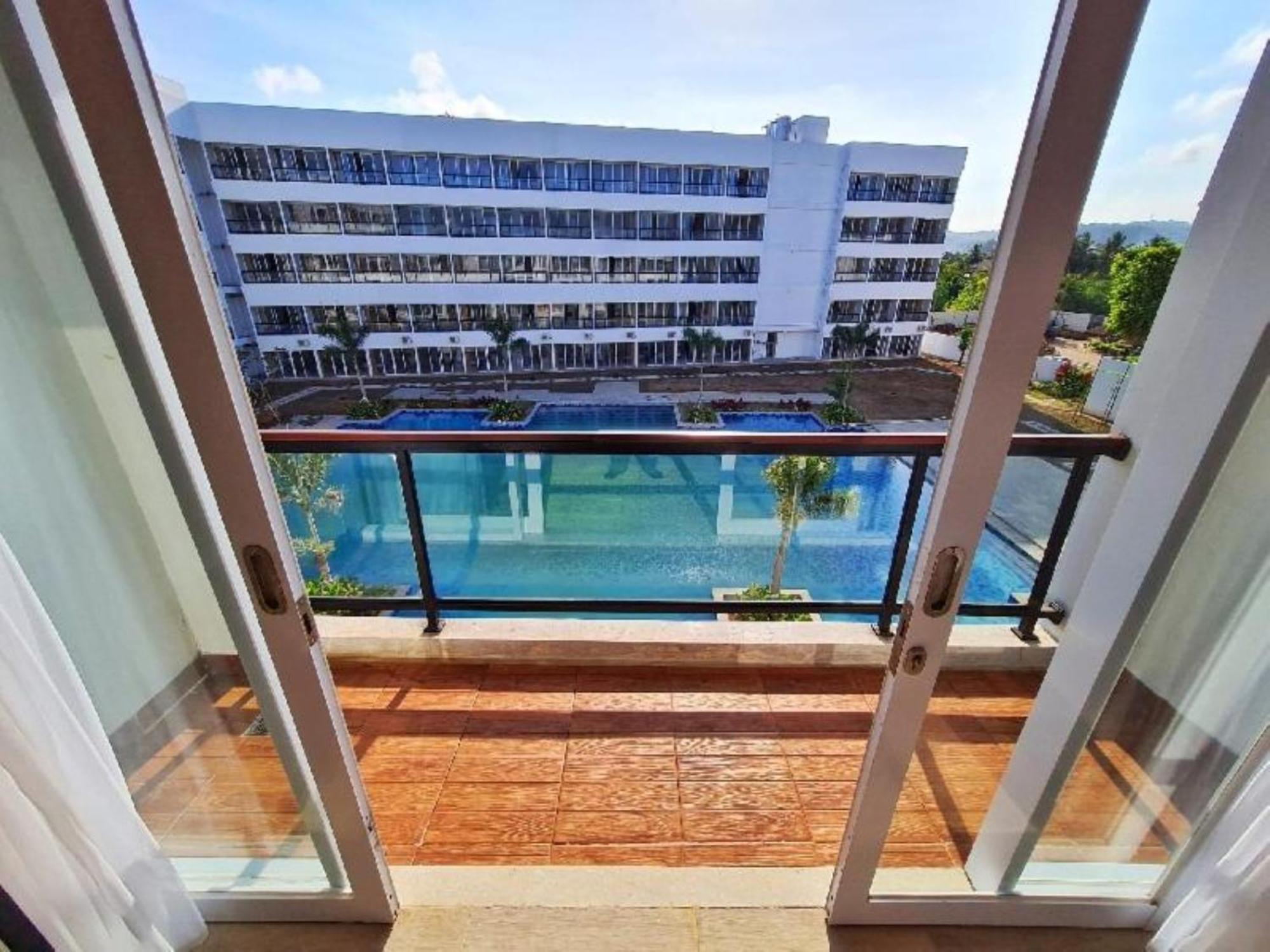 Raja Hotel Kuta Mandalika Resort & Convention Exterior photo
